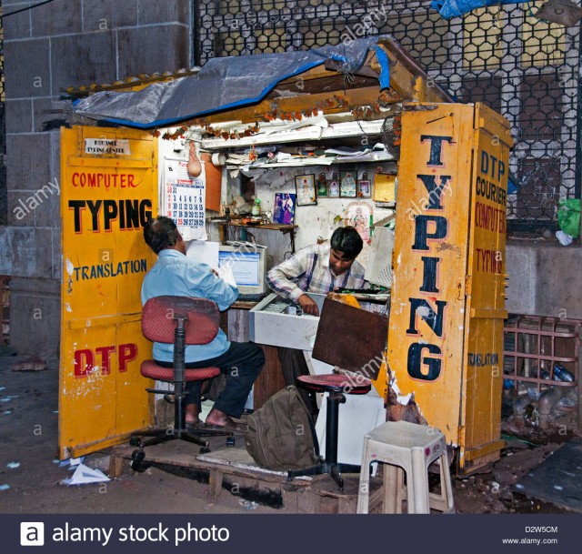 mumbai-fort-bombay-india-street-market-D2W5CM.jpg