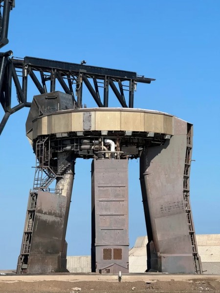 launch-pad-is-open-again-v0-5z62zktuv41c1.jpg