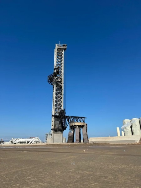 launch-pad-is-open-again-v0-tp43cktuv41c1.jpg