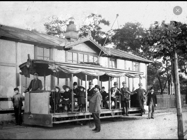 Tramvaj na Letné.jpg