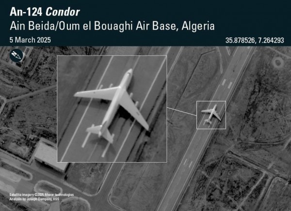 Su-35 Algeria 3.jpg