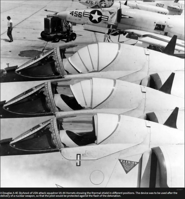 A-stit_A4E.jpg